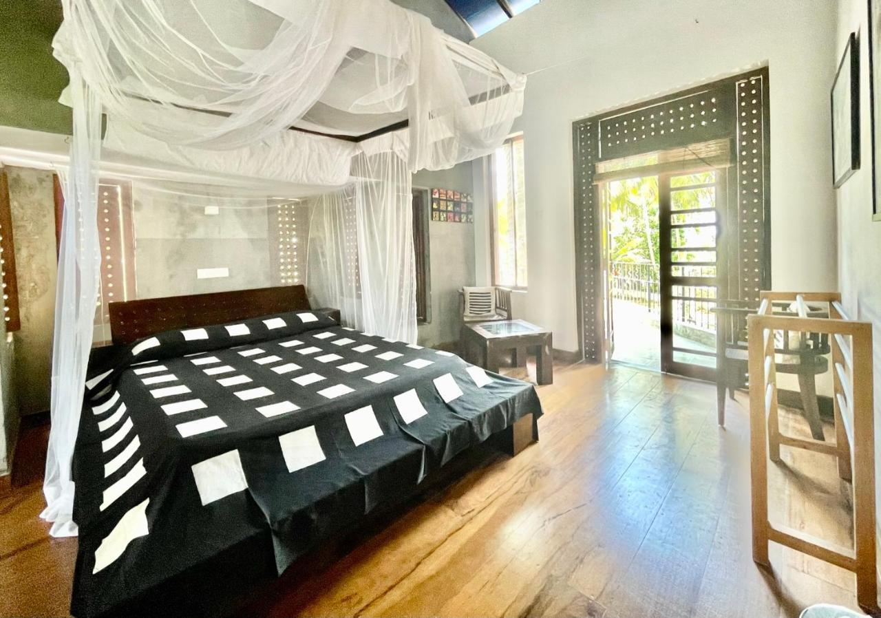 Isana Beach House Tangalle Buitenkant foto