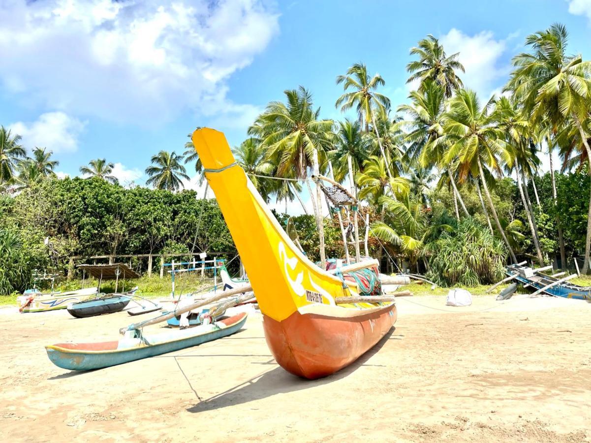 Isana Beach House Tangalle Buitenkant foto