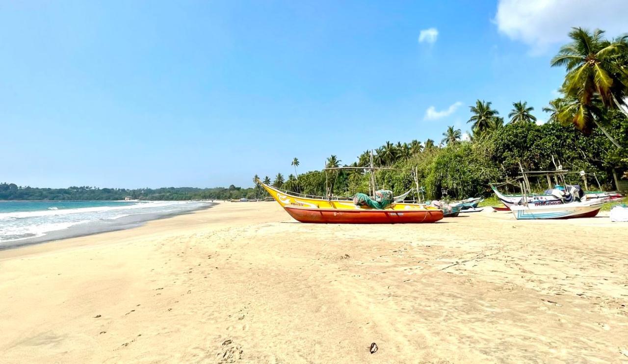 Isana Beach House Tangalle Buitenkant foto