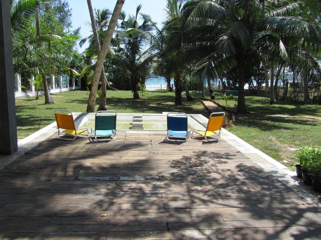 Isana Beach House Tangalle Buitenkant foto